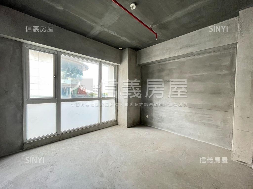專任三房四衛浴附雙車位房屋室內格局與周邊環境