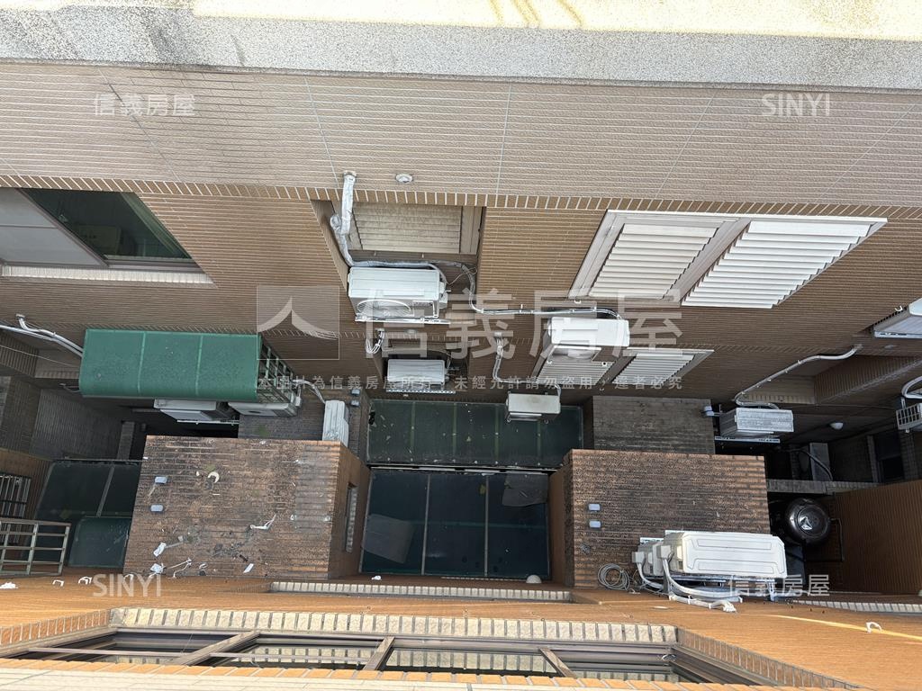 潛力１４期水湳中清路透店房屋室內格局與周邊環境