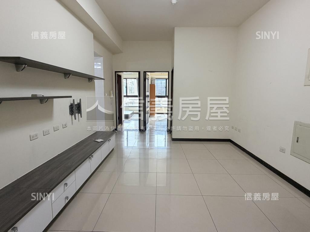 帝心明亮兩房兩衛平車房屋室內格局與周邊環境