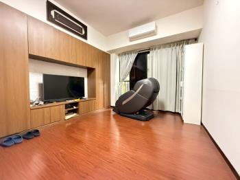 經國清風雙衛浴開窗