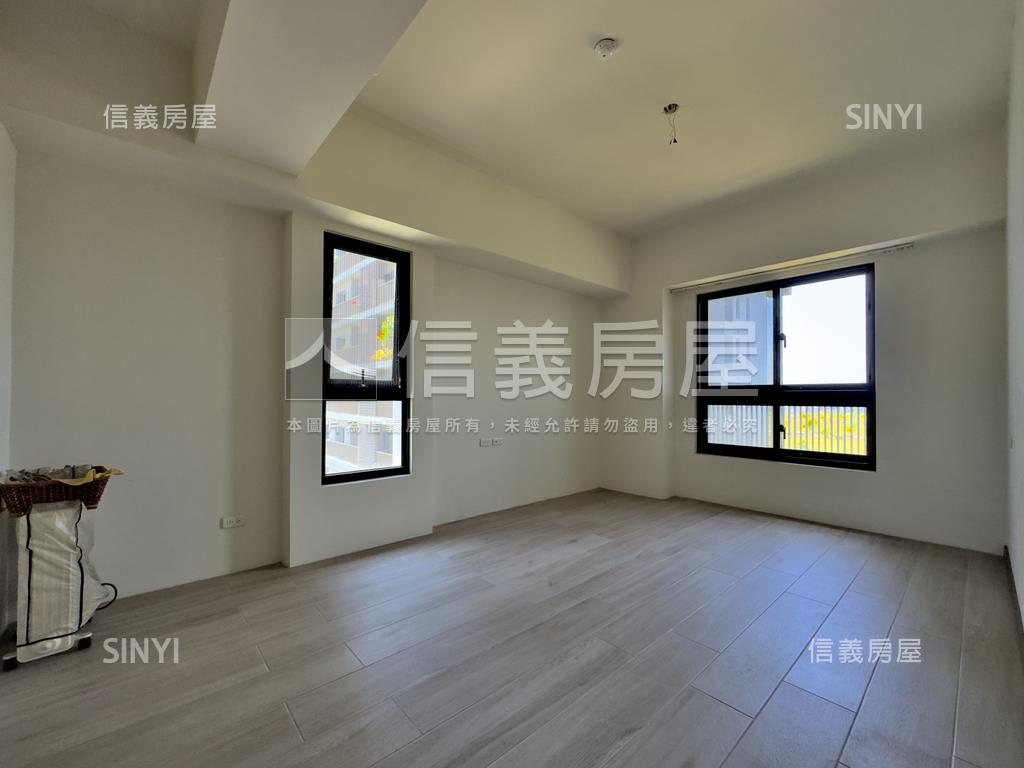 富立真邦面綠景三房平車房屋室內格局與周邊環境