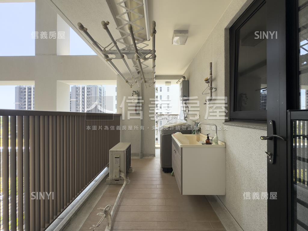 富立真邦面綠景三房平車房屋室內格局與周邊環境
