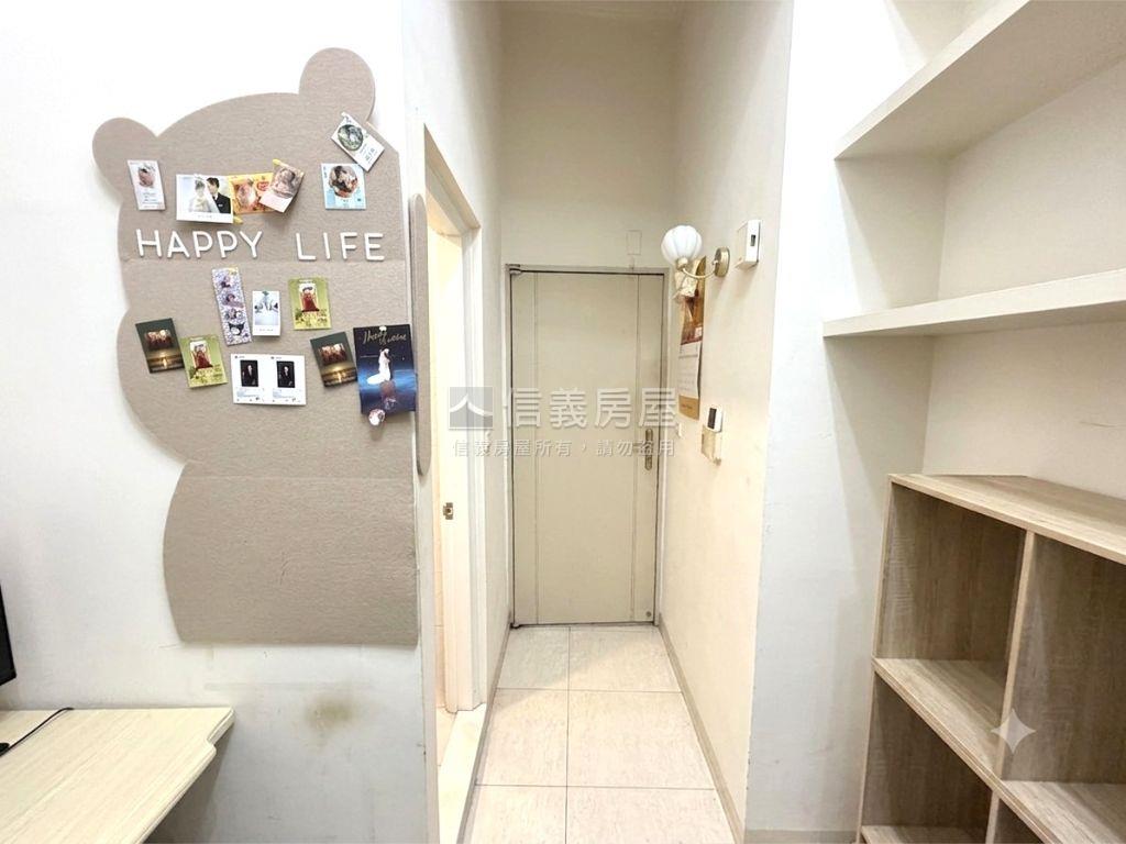 翠光新第邊間美裝一房房屋室內格局與周邊環境