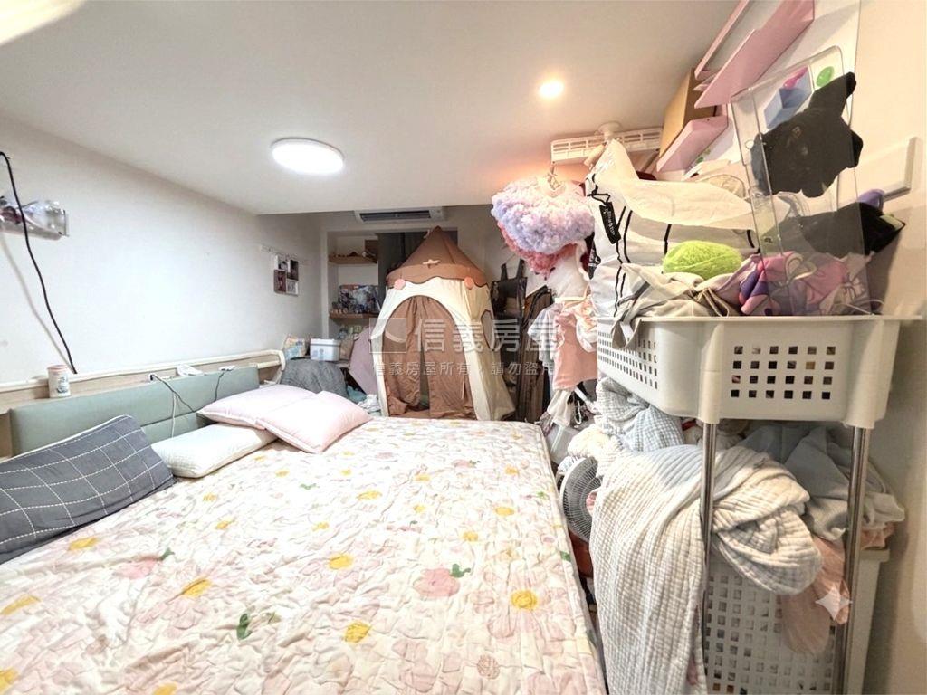 翠光新第邊間美裝一房房屋室內格局與周邊環境
