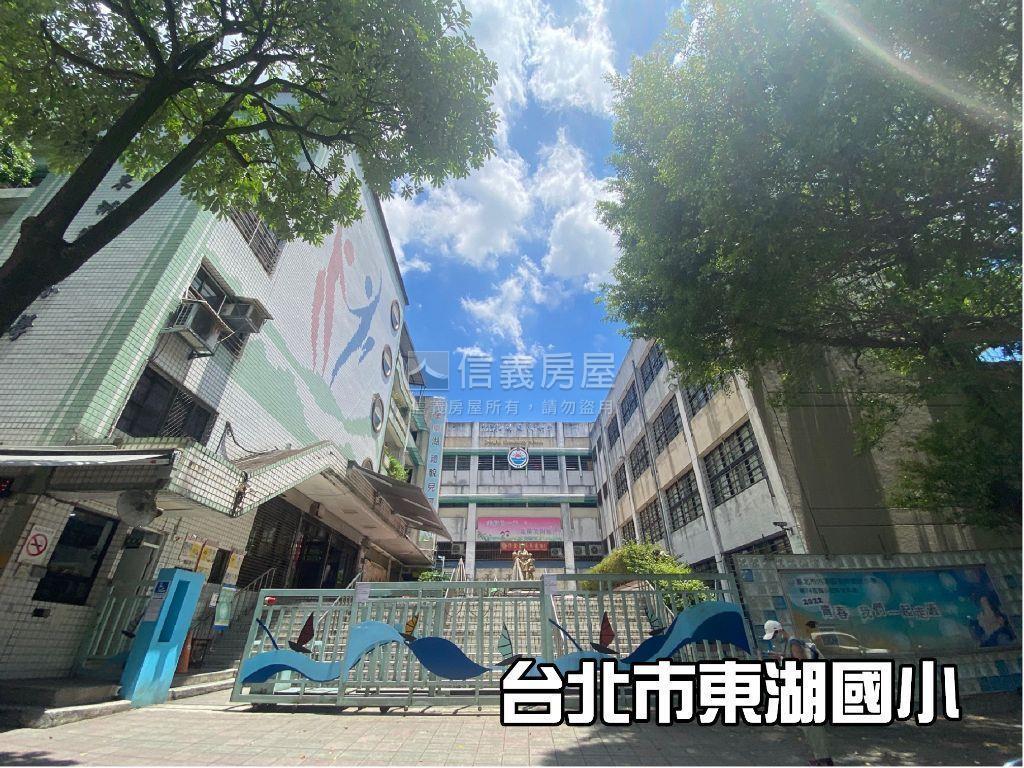 翠光新第邊間美裝一房房屋室內格局與周邊環境