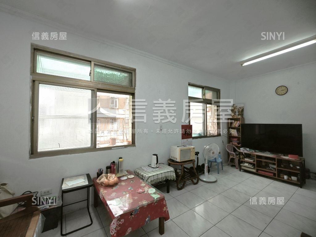 正保平路公寓大空間房屋室內格局與周邊環境