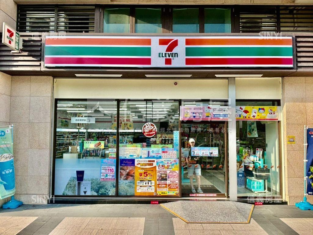 雲品裝潢高樓平面車位房屋室內格局與周邊環境