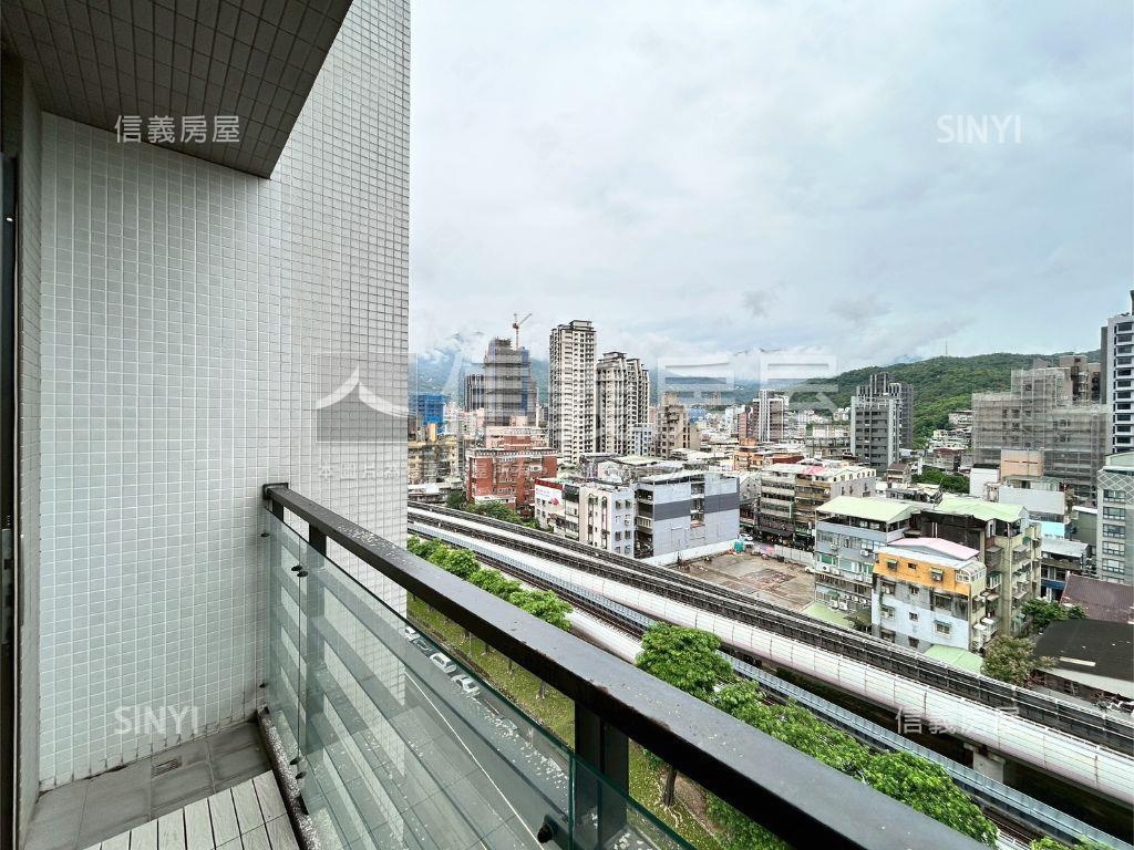 奇岩捷運好景觀房屋室內格局與周邊環境
