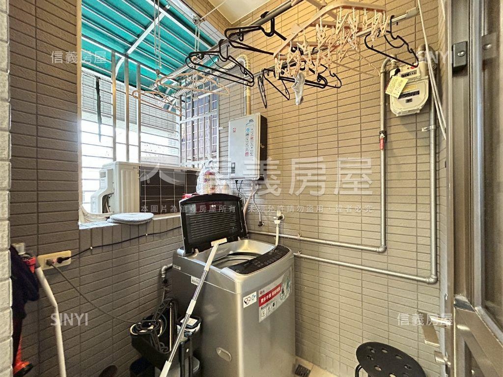 奇岩捷運好景觀房屋室內格局與周邊環境