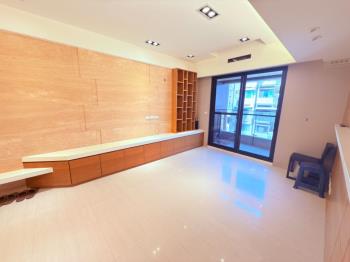 國聚知青三房美屋平面車位