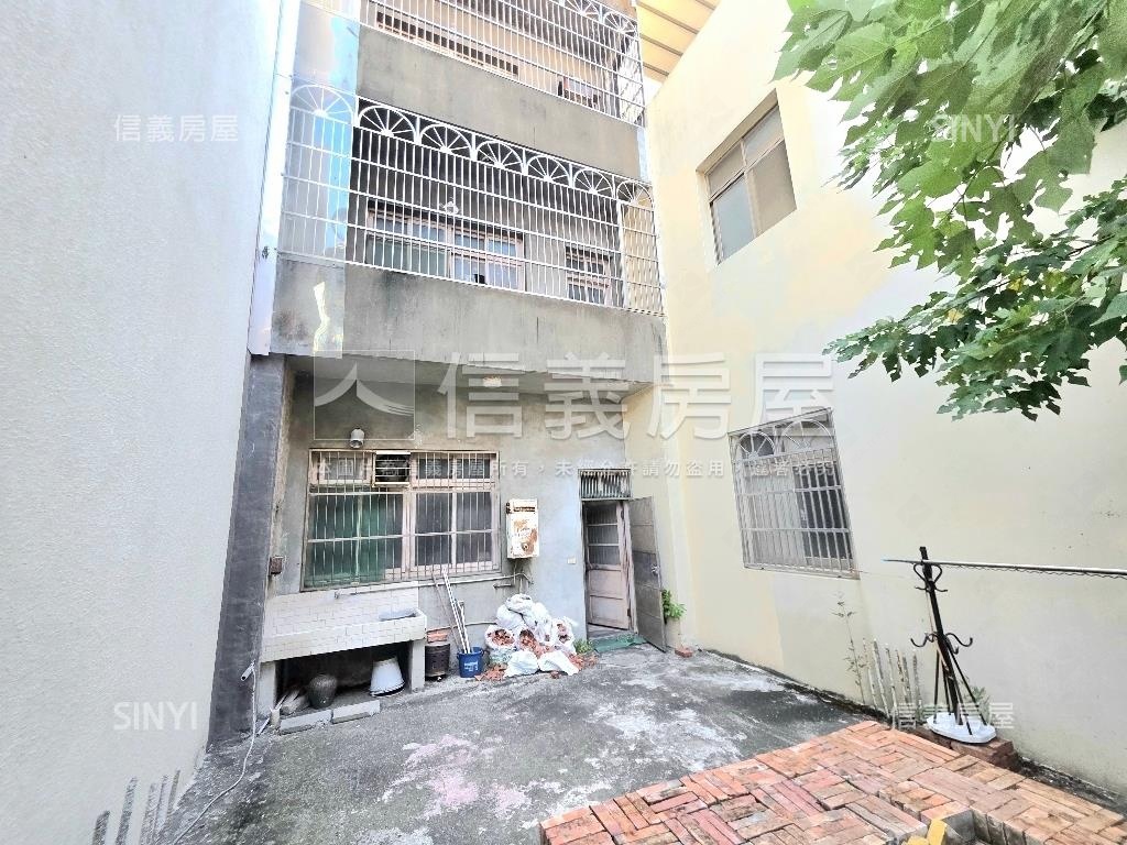 近竹南車站大地坪透天房屋室內格局與周邊環境