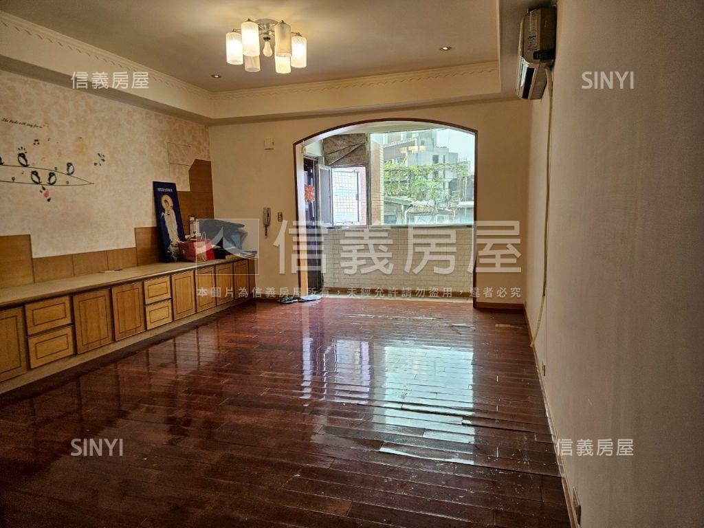 萬隆機能上好美寓房屋室內格局與周邊環境