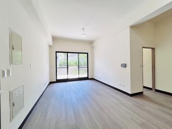 青埔＊樺龍敘４房車位