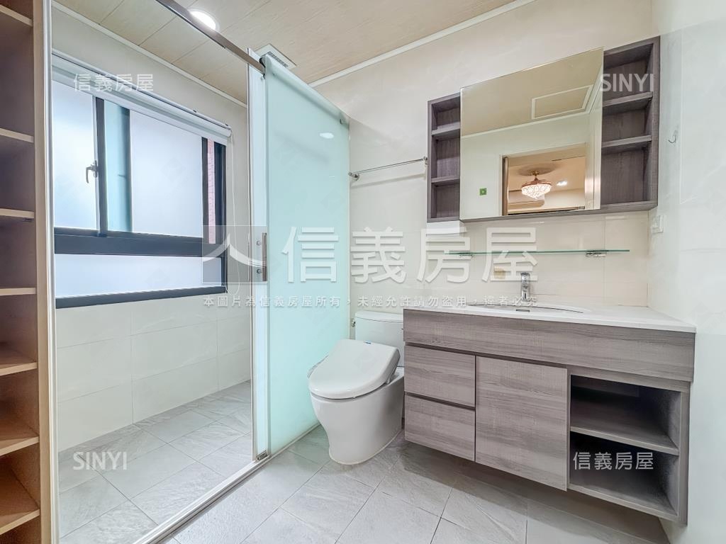 國家美術館四房平車房屋室內格局與周邊環境