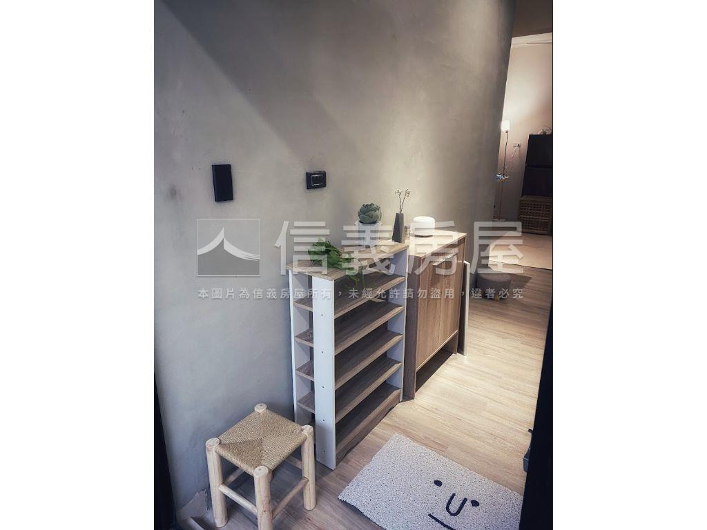 新莊丹鳳低總雙層高效收益房屋室內格局與周邊環境