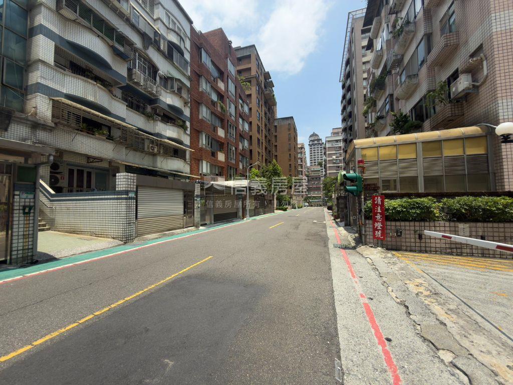 早安大直稀有套房房屋室內格局與周邊環境