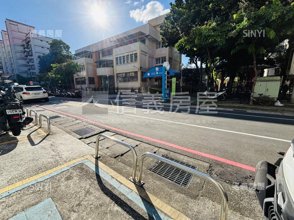 五華街公園旁大空間華廈房屋室內格局與周邊環境