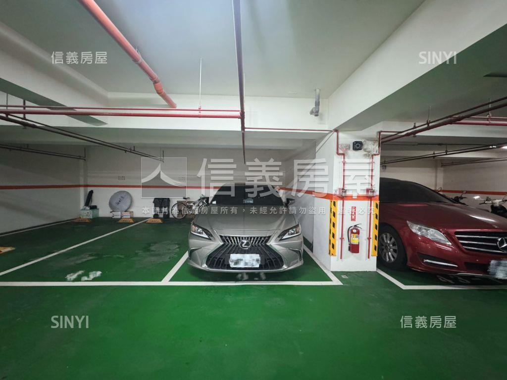 ⭐康寧街美妝三房＋車位⭐房屋室內格局與周邊環境