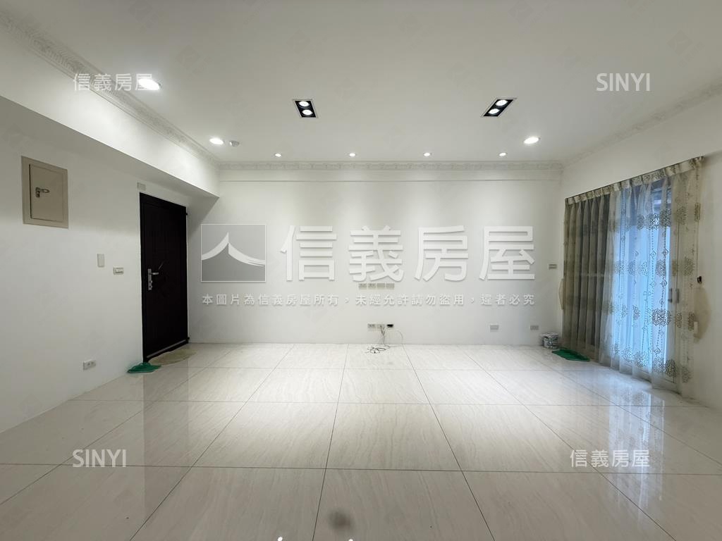 近北流商圈邊間一樓店辦住房屋室內格局與周邊環境