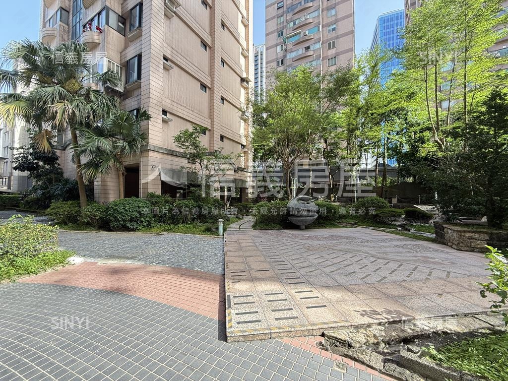 近北流商圈邊間一樓店辦住房屋室內格局與周邊環境
