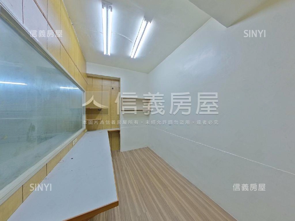 ★中誠面寬便利一樓房屋室內格局與周邊環境