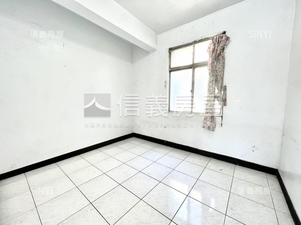 近景安站採光大空間房屋室內格局與周邊環境