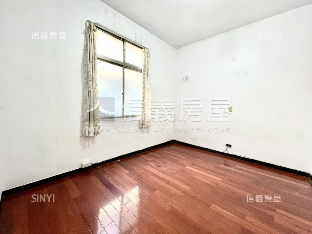 近景安站採光大空間房屋室內格局與周邊環境