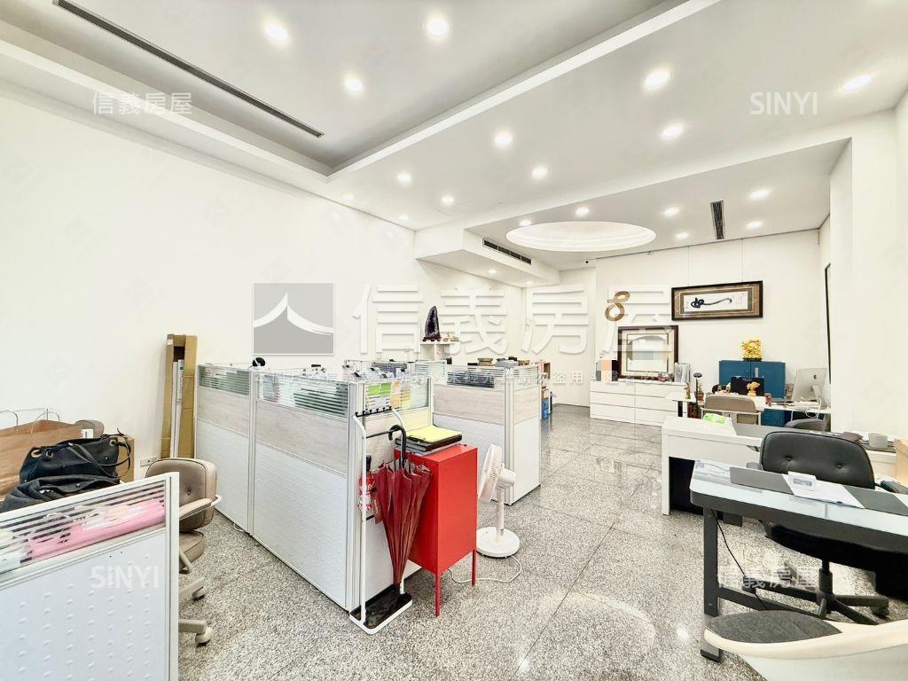 近捷運·學區臨馬路金店辦房屋室內格局與周邊環境