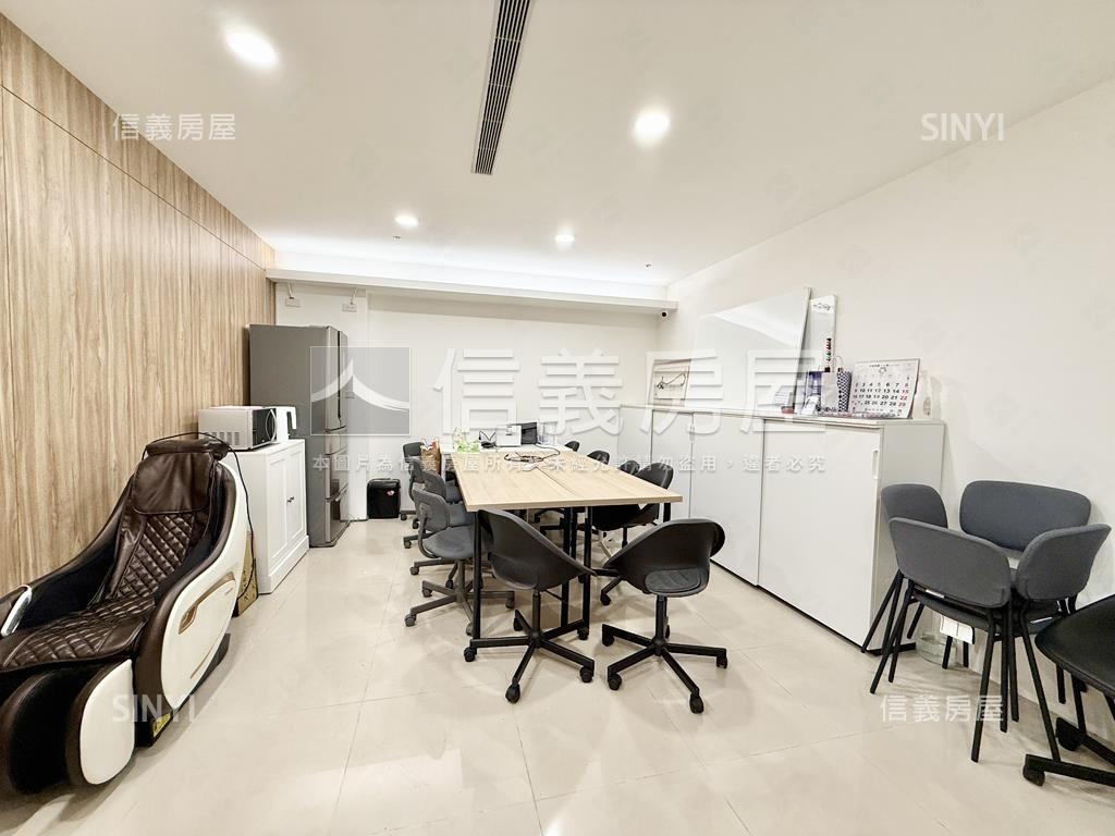 近捷運·學區臨馬路金店辦房屋室內格局與周邊環境