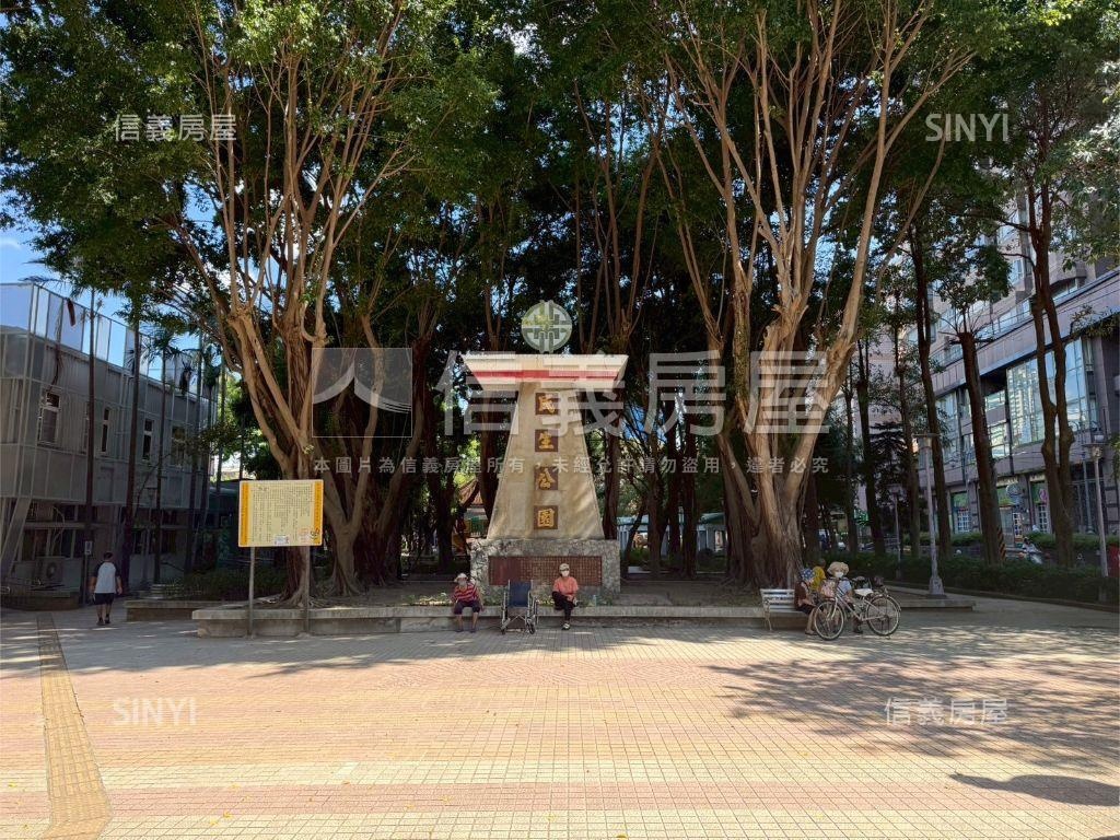 近捷運面寬方正一樓房屋室內格局與周邊環境