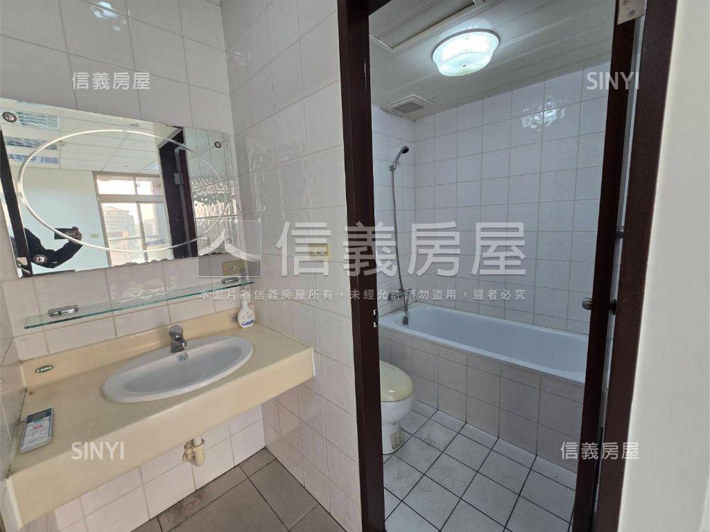 新寶次高樓層景觀戶房屋室內格局與周邊環境