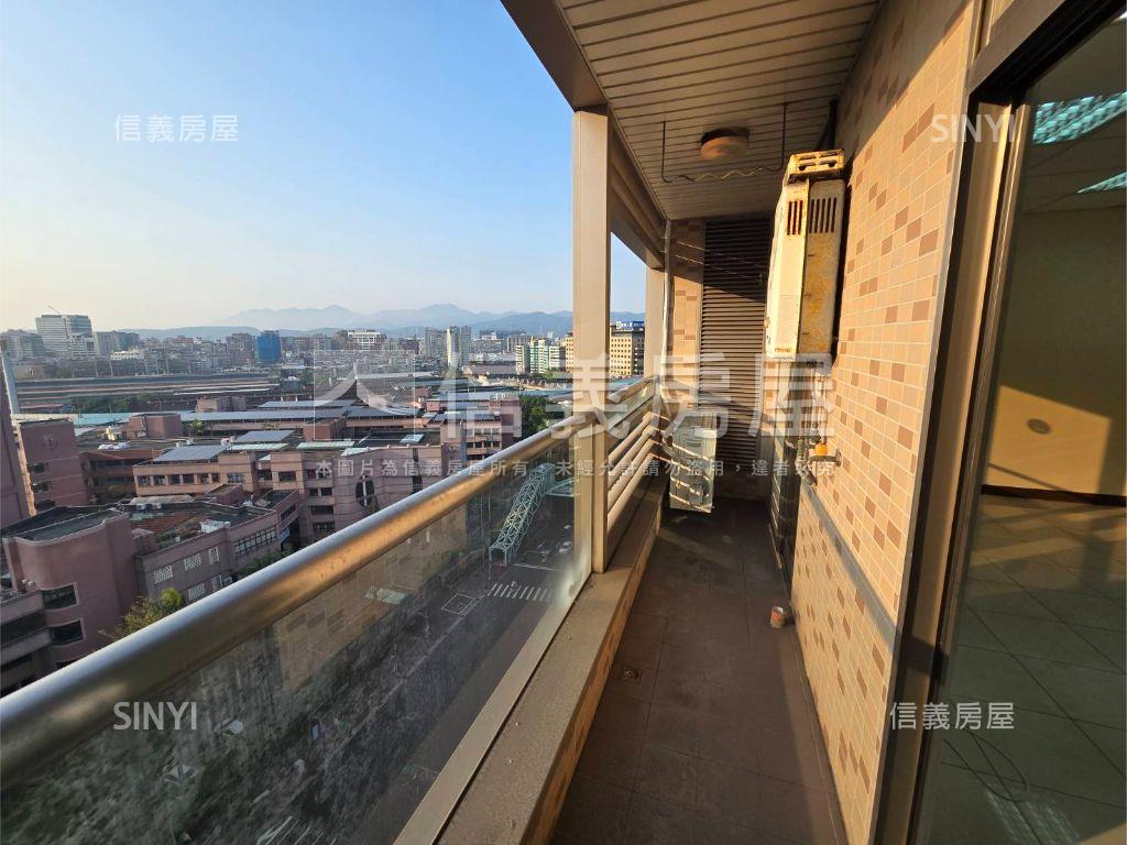 新寶次高樓層景觀戶房屋室內格局與周邊環境