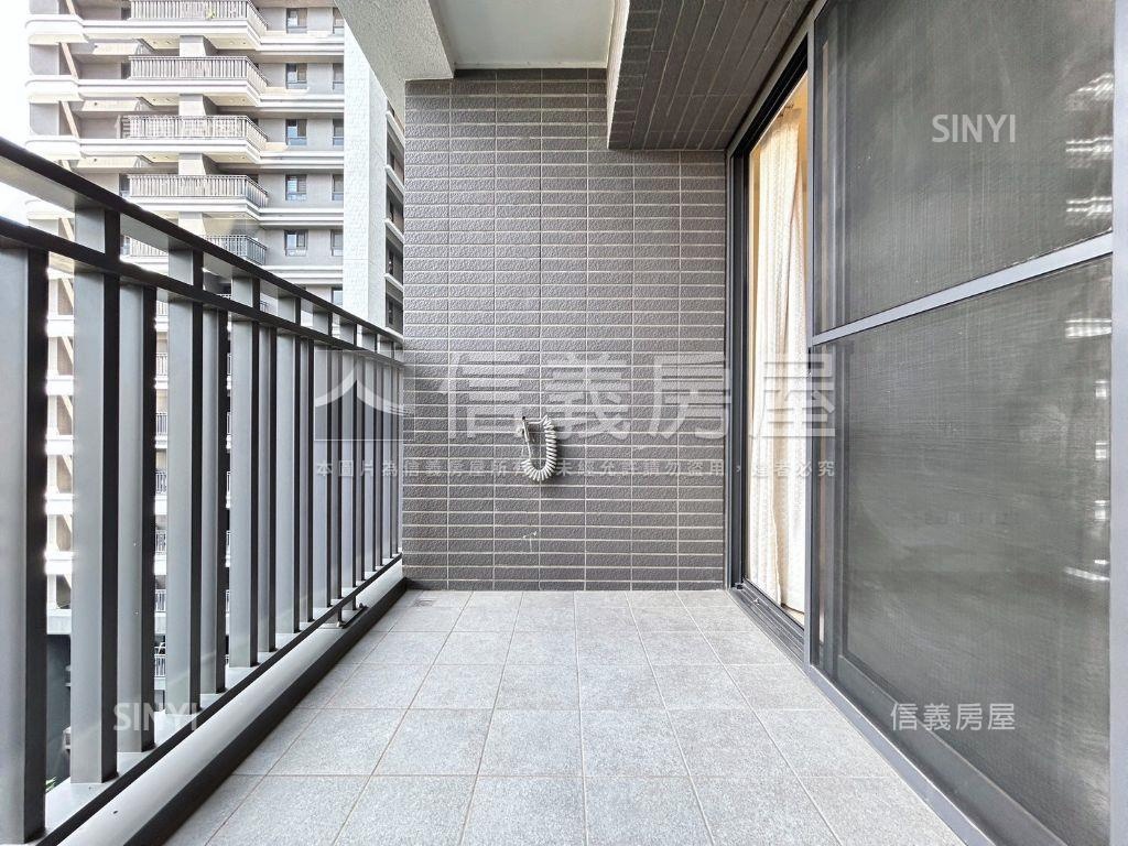 洲際Ｗ兩房房屋室內格局與周邊環境