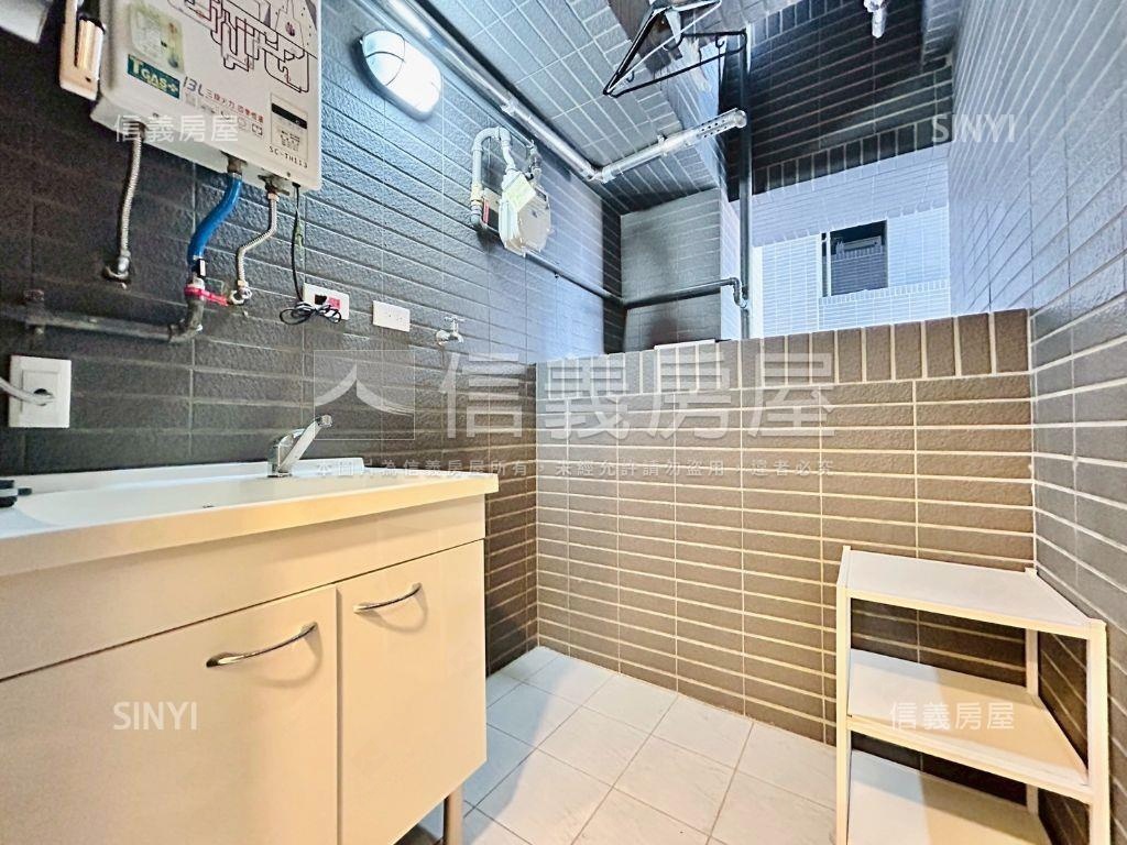 洲際Ｗ兩房房屋室內格局與周邊環境