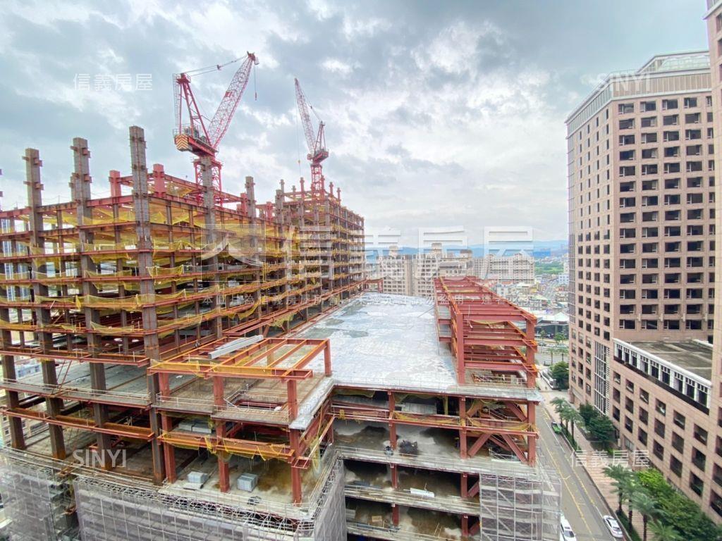 豐采５２０高樓兩房露臺戶房屋室內格局與周邊環境