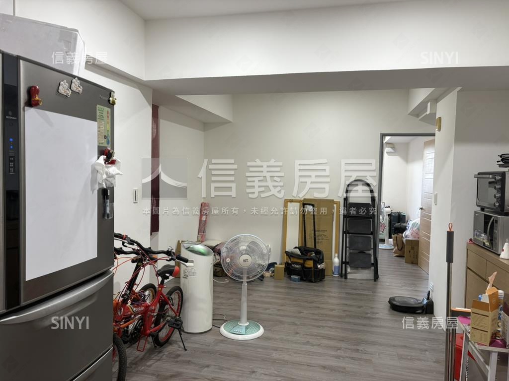 台北加州高樓四房雙車位房屋室內格局與周邊環境