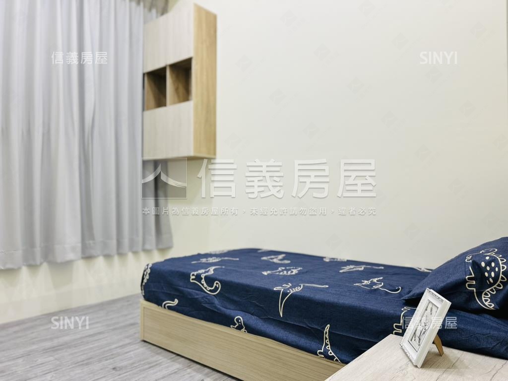 大橋亮麗三房平車房屋室內格局與周邊環境