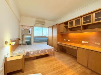 東區成大商圈美套房