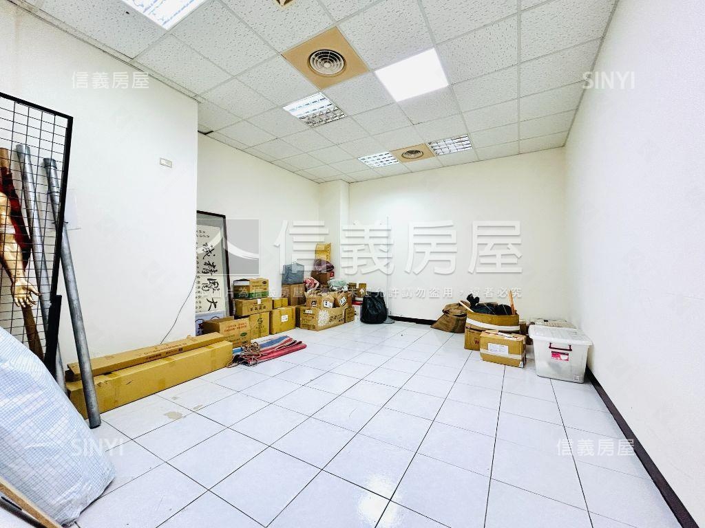 名流商用★金鑽店辦房屋室內格局與周邊環境