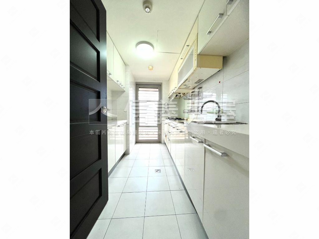 捷運～水悅後棟邊間３房房屋室內格局與周邊環境