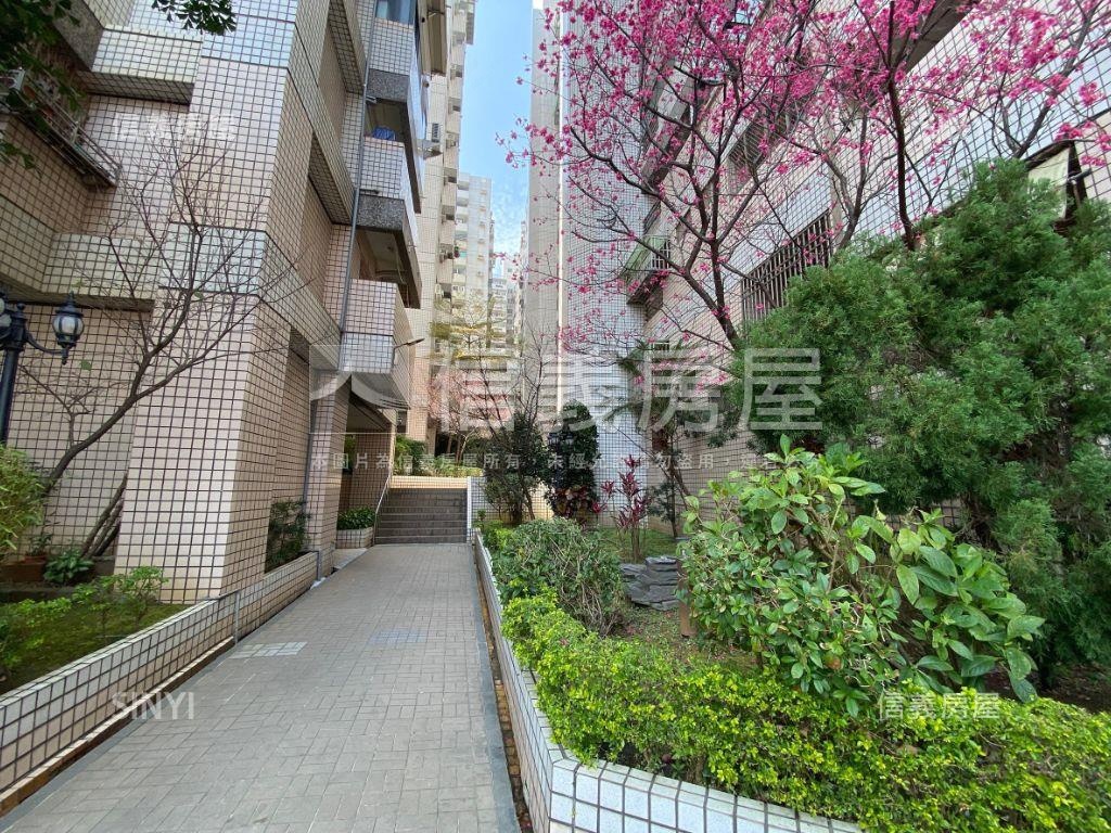 ☆西屯☆低總價三房平車房屋室內格局與周邊環境