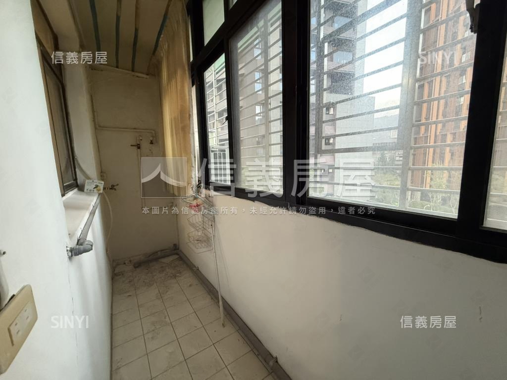 三面採光大使特區大空間房屋室內格局與周邊環境