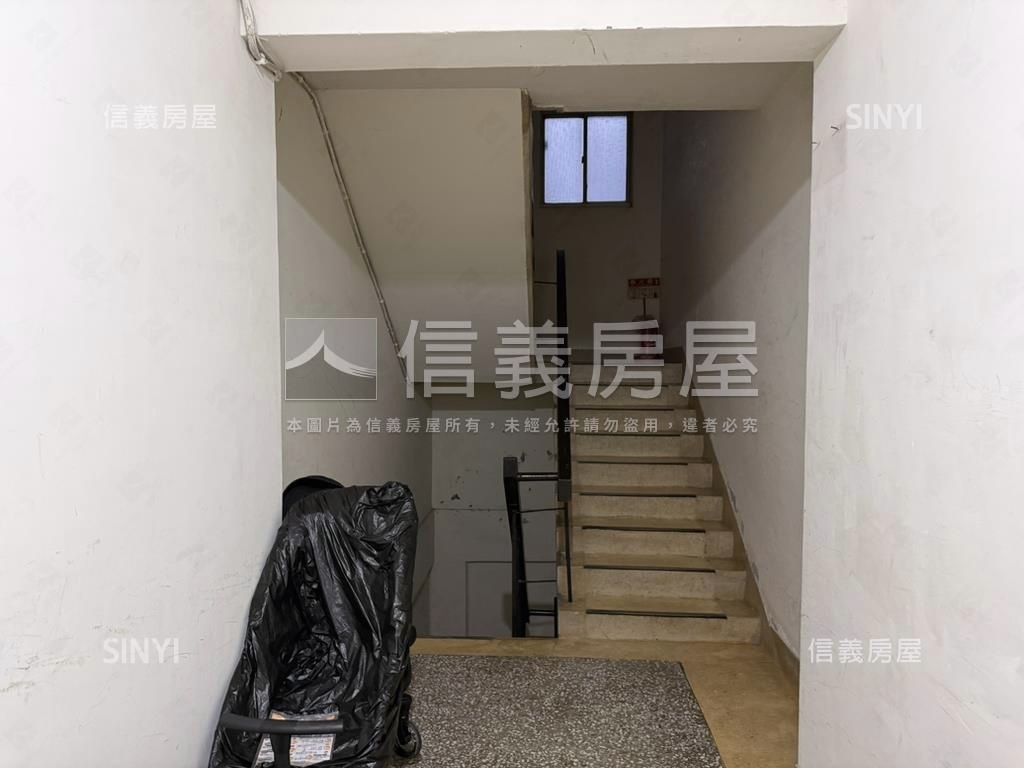 三面採光大使特區大空間房屋室內格局與周邊環境