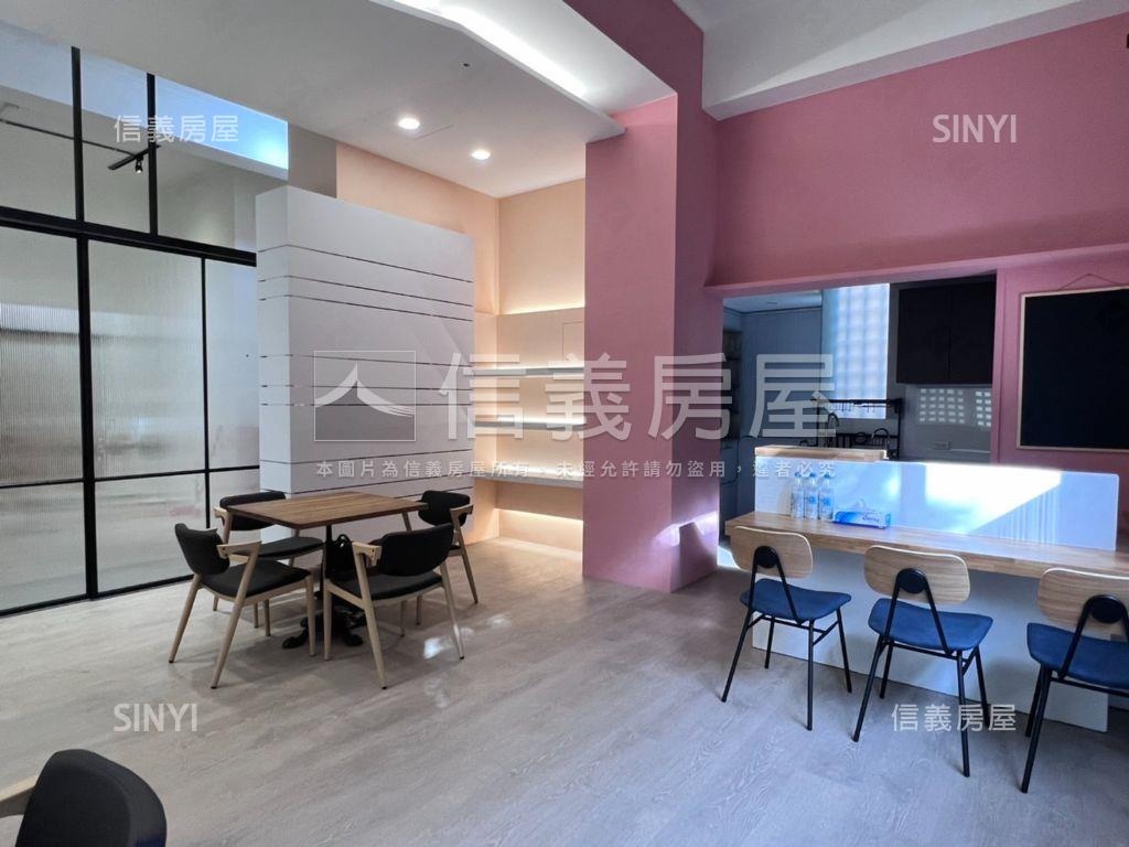 面寬邊間挑高店辦房屋室內格局與周邊環境