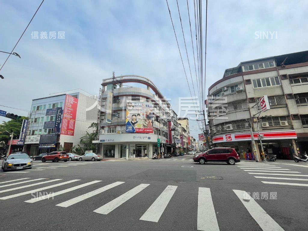近東榮路視野三房附車位房屋室內格局與周邊環境