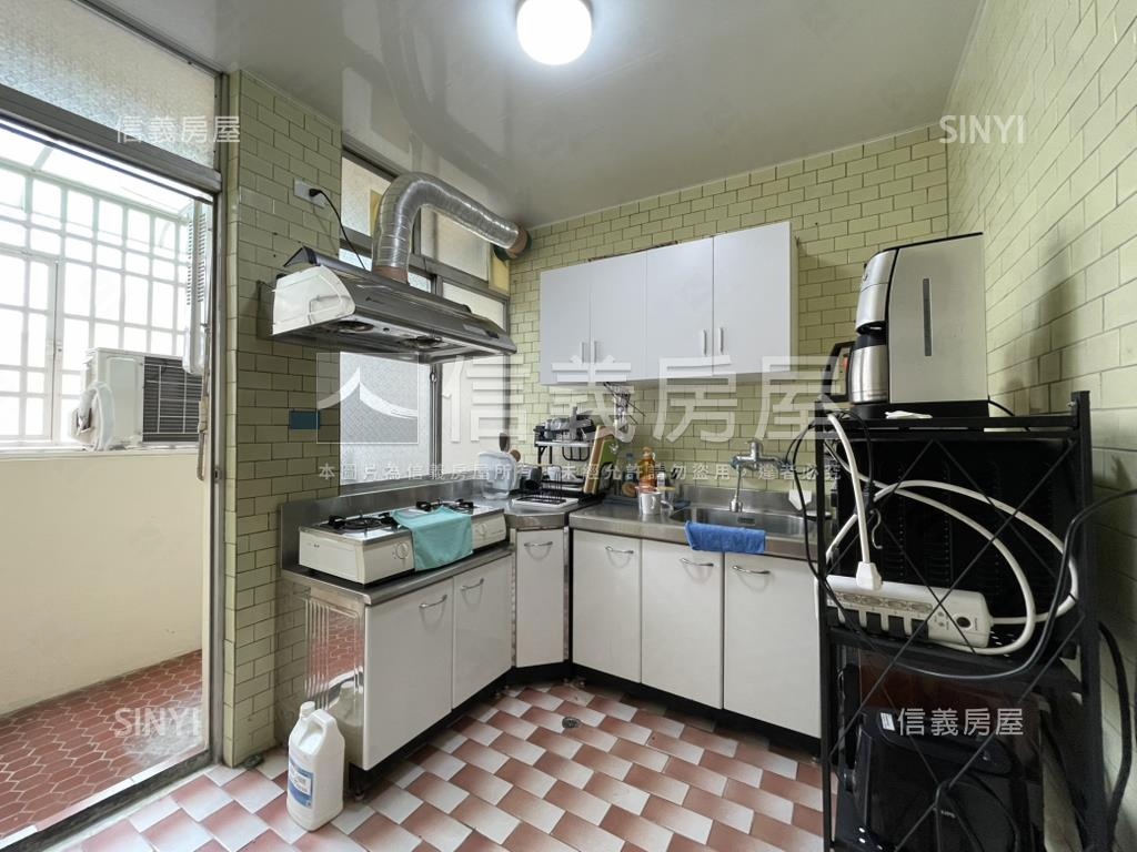 專任琴韻園採光美兩房房屋室內格局與周邊環境