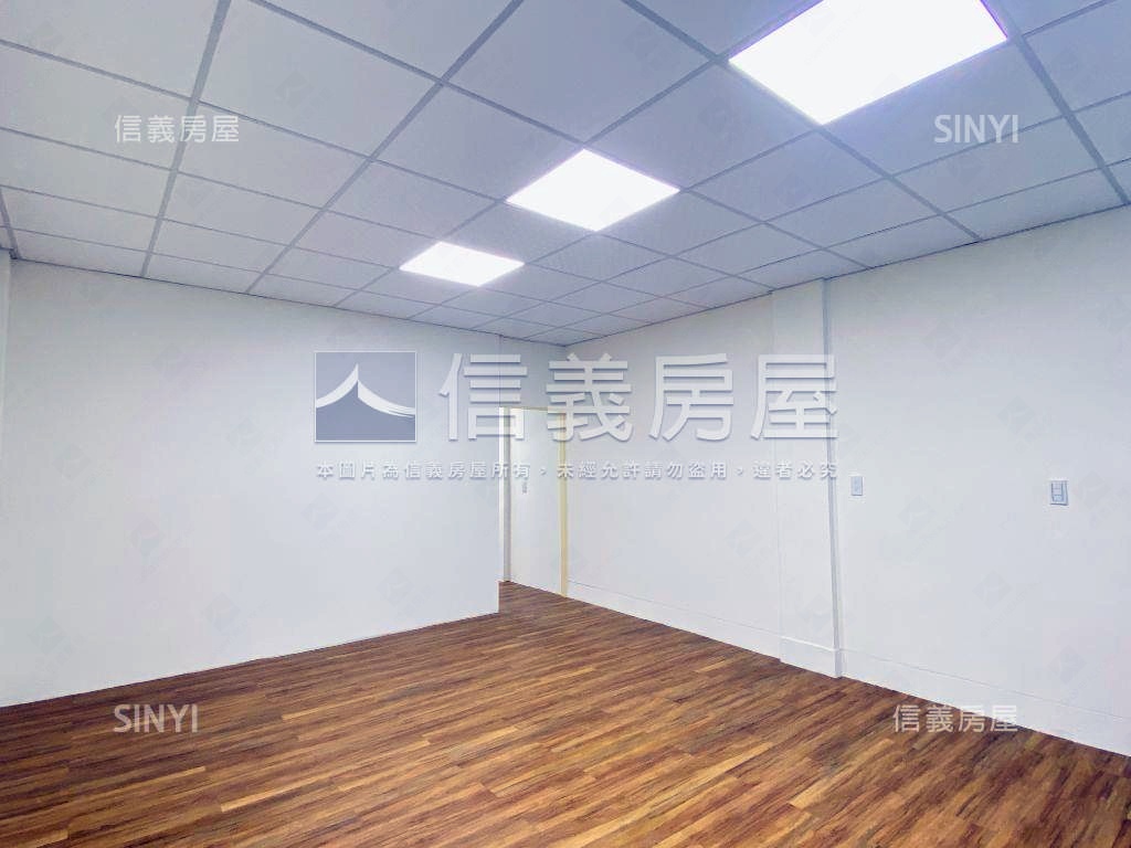 東山路方便停車整理美透天房屋室內格局與周邊環境