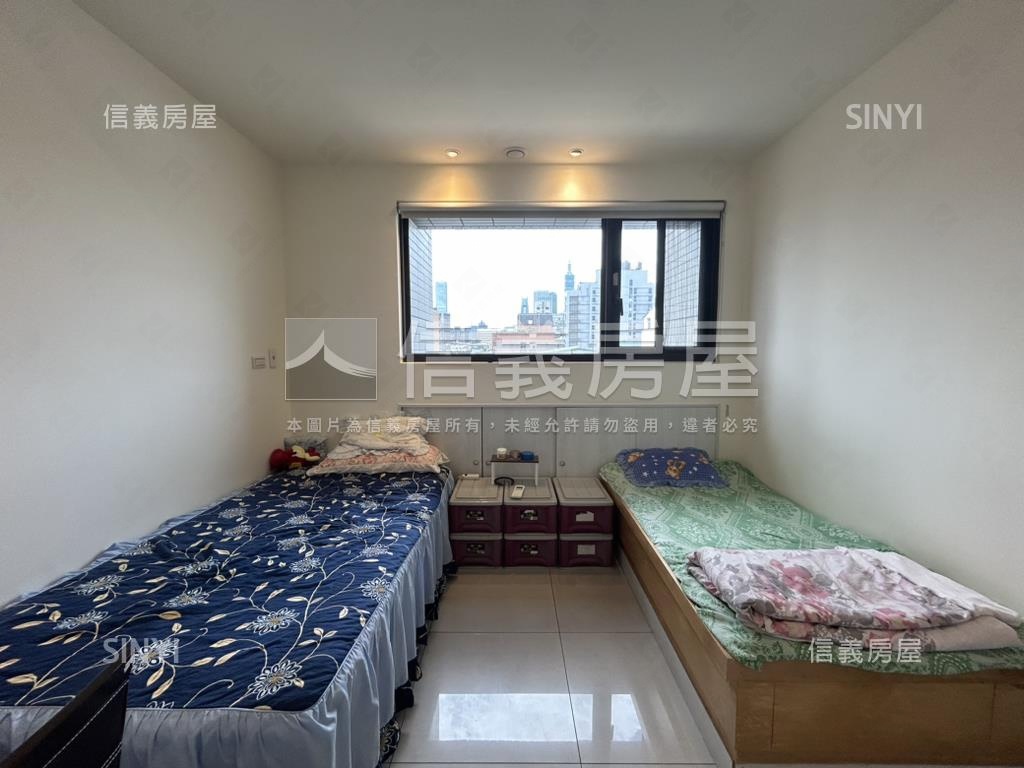 新潤電梯三房＋坡平車位房屋室內格局與周邊環境