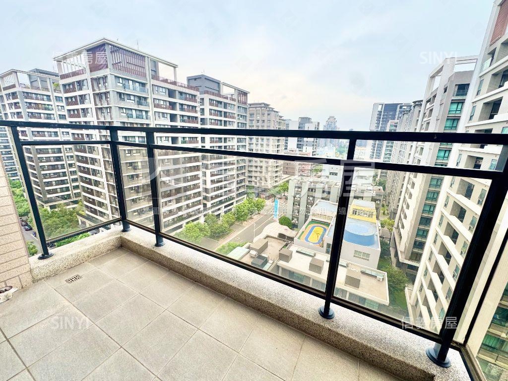 佳泰一景裝潢美屋房屋室內格局與周邊環境