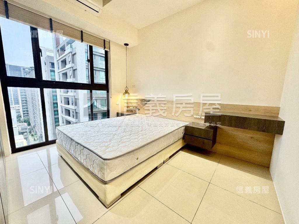 佳泰一景裝潢美屋房屋室內格局與周邊環境